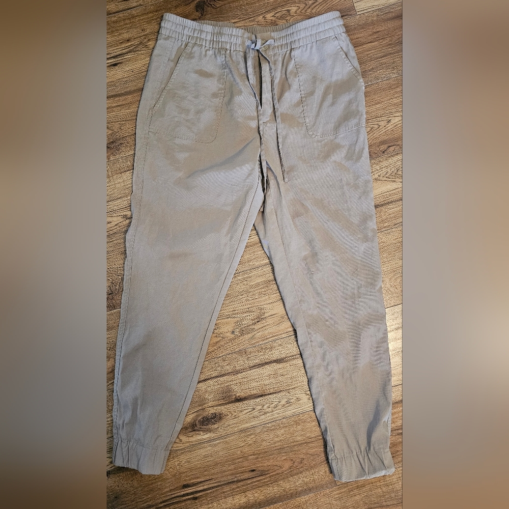 Tahari Pants